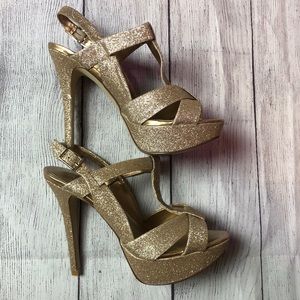 Aldo gold sparkle heels in 6.5